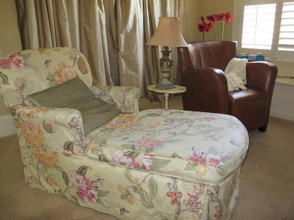 The White House Bed And Breakfast Medford Quarto foto
